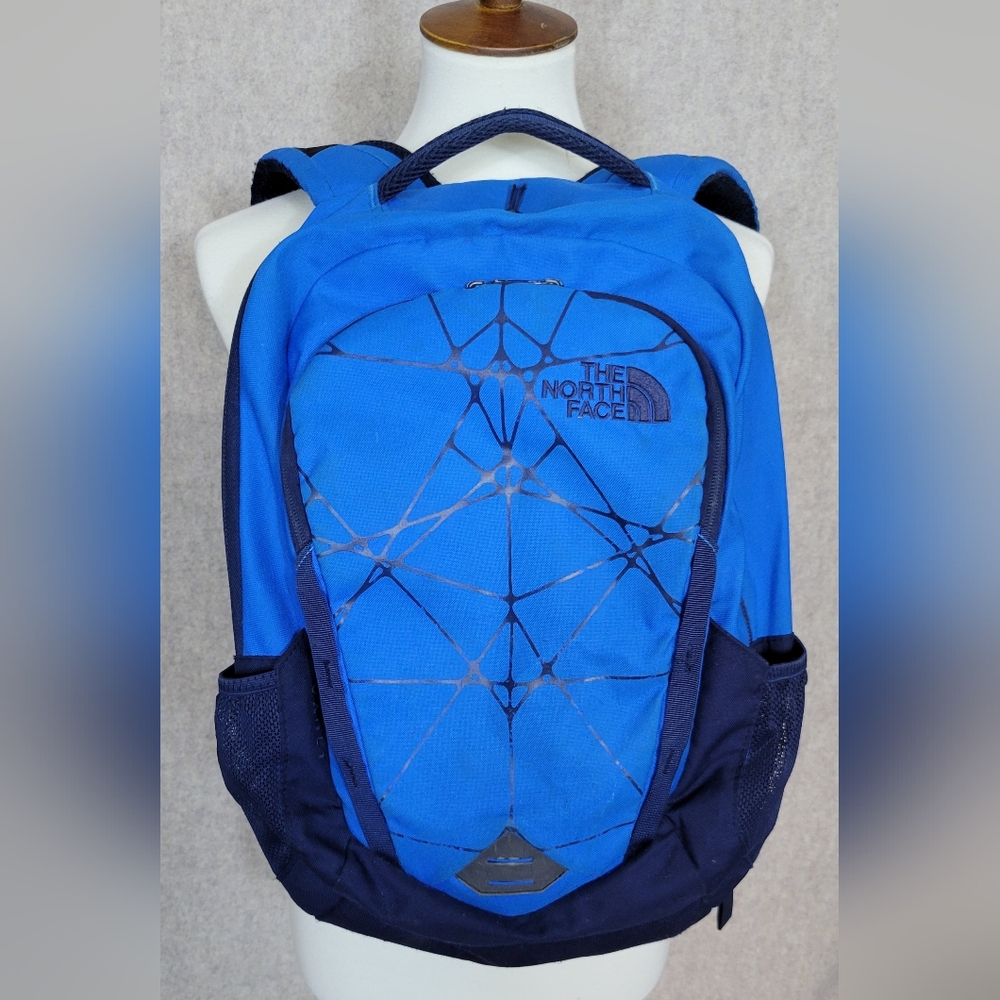 The North Face Blue Geometric Backpack for Versatile Use